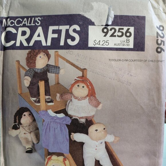 Vintage McCall’s Crafts Doll Clothing Pattern #9256 - Picture 2 of 4